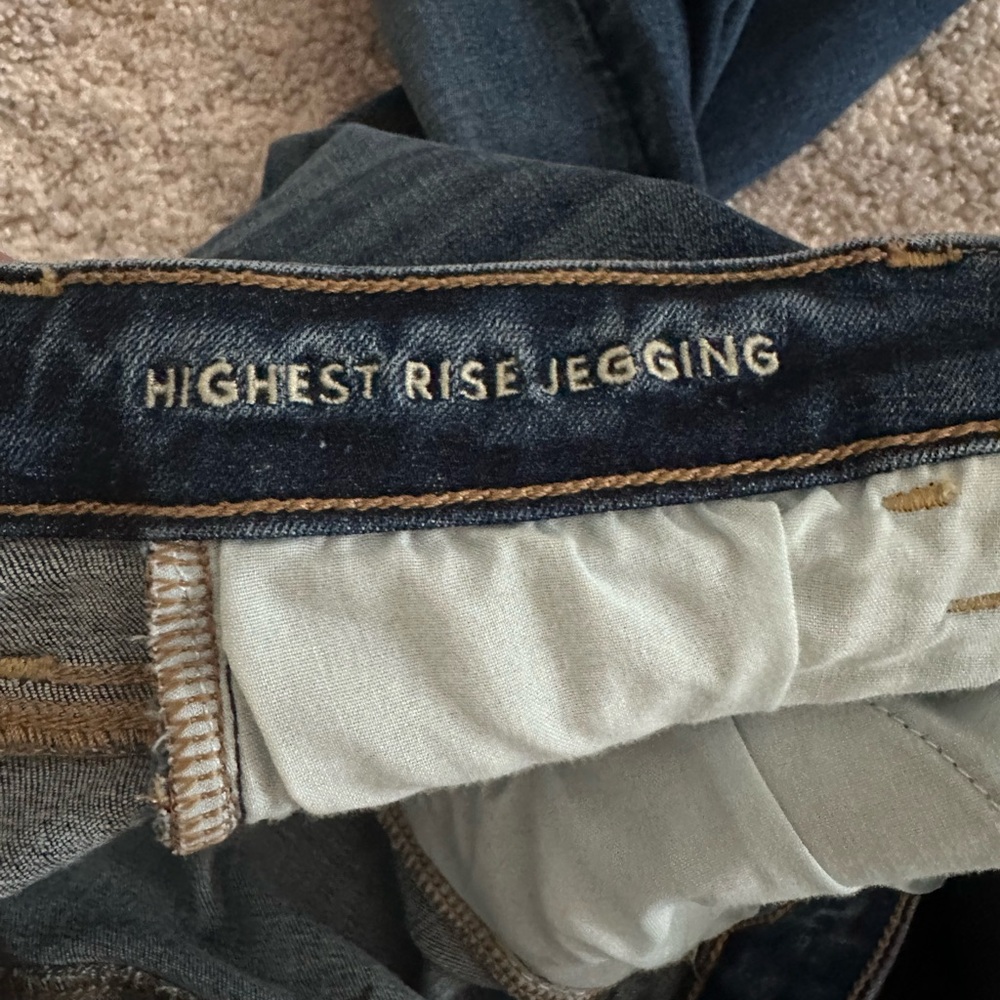 Women’s American eagle highest rise jegging - Picture 3 of 5